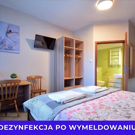 Globus - Bezkontaktowa Obsluga Panzió Łódź